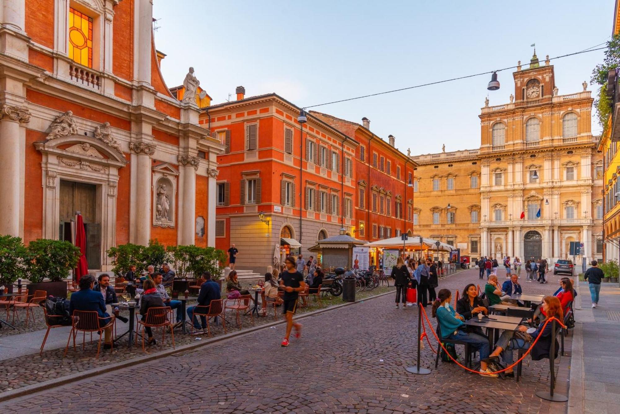Modena Visit Apartment Εξωτερικό φωτογραφία